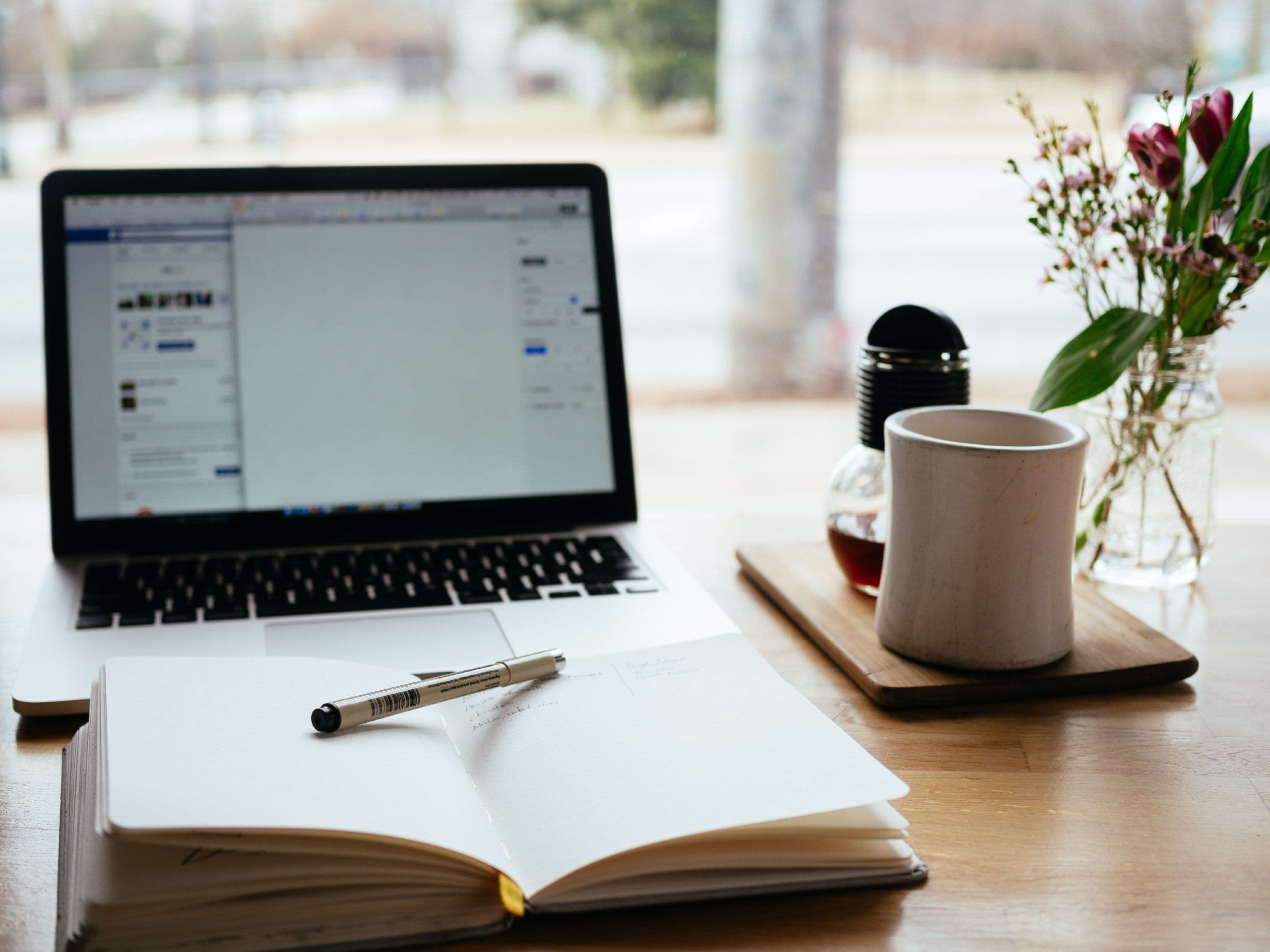 Copywriter Nikole Ceccarelli